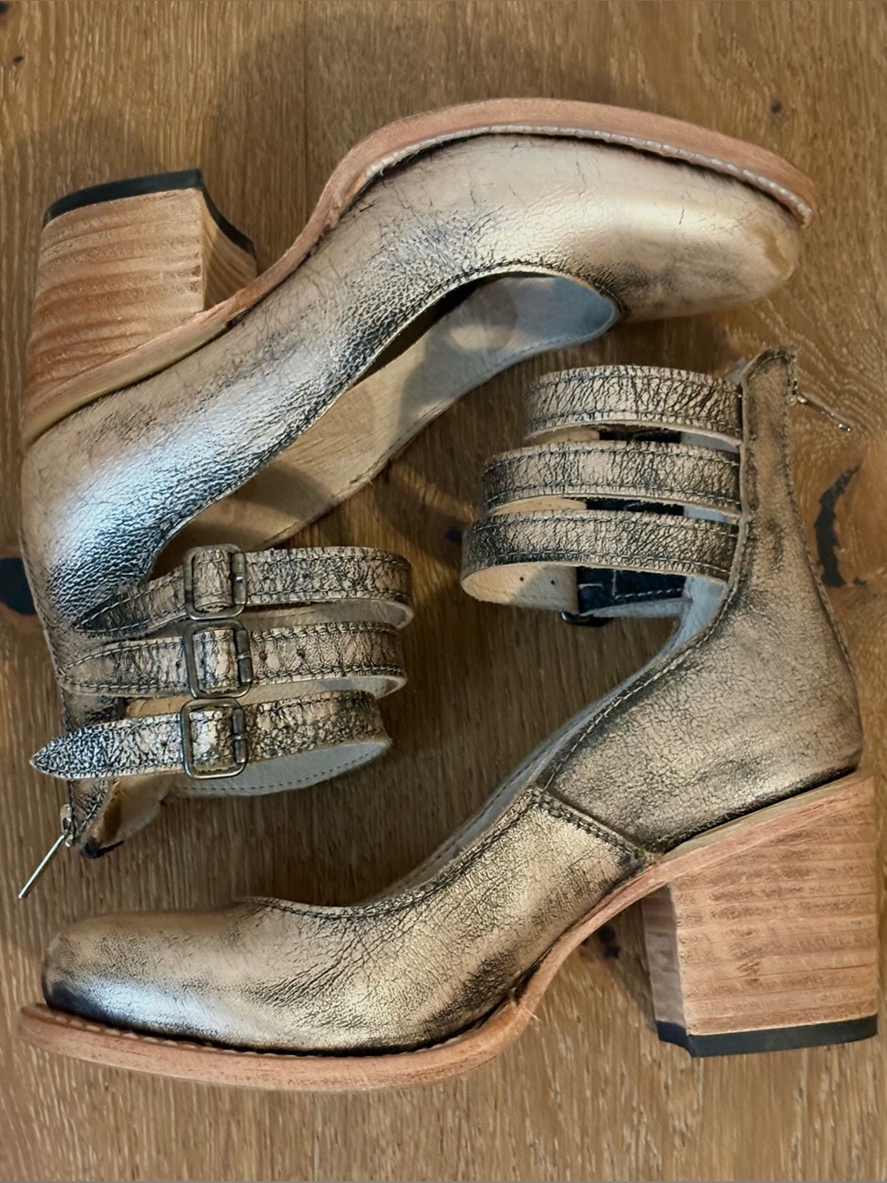 freebird Metallic Gold Triple-Ankle Strap Block Heels 5.5 fits like 6.5